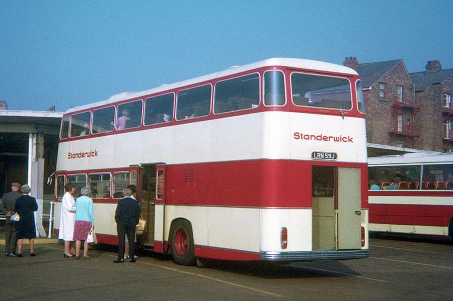  Bristol VRL/LH2/LH6L ECW (CH42/18Ct) 1971 года  (фото 2 из 2)